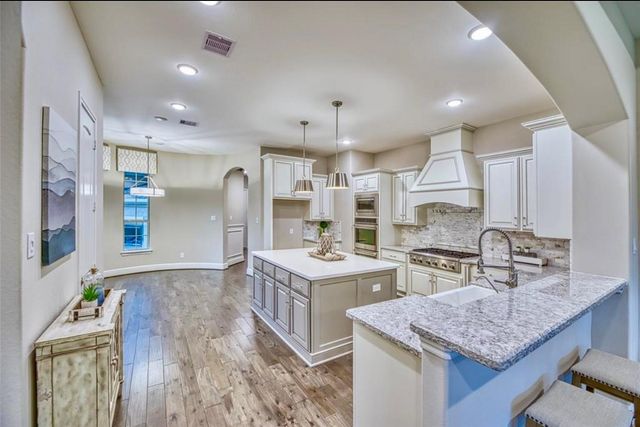12821 N Palomino Lake Circle, Cypress, TX 77429