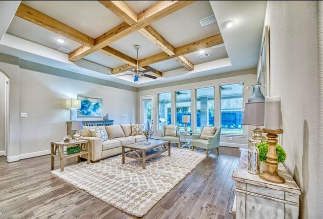 12821 N Palomino Lake Circle, Cypress, TX 77429