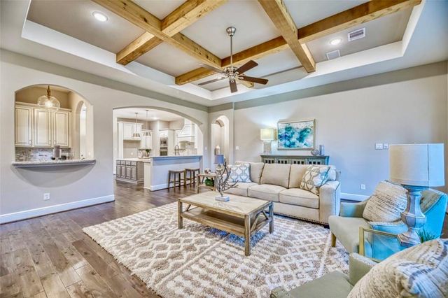 12821 N Palomino Lake Circle, Cypress, TX 77429