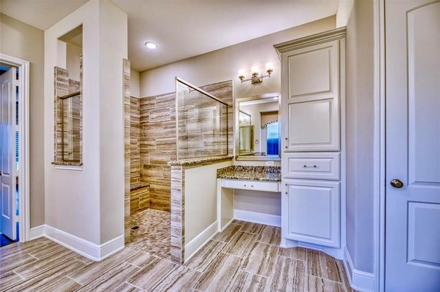 12821 N Palomino Lake Circle, Cypress, TX 77429