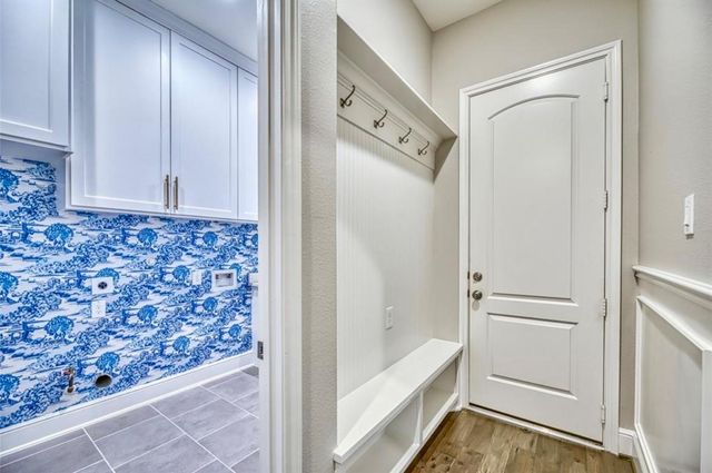 12821 N Palomino Lake Circle, Cypress, TX 77429