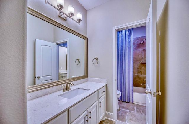 12821 N Palomino Lake Circle, Cypress, TX 77429