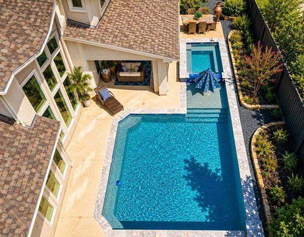 12821 N Palomino Lake Circle, Cypress, TX 77429