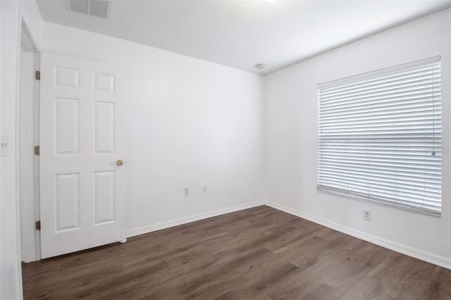 7643 WEEHAWKEN DRIVE, Zephyrhills, FL 33540