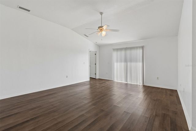 7643 WEEHAWKEN DRIVE, Zephyrhills, FL 33540