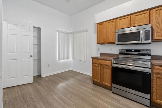 7643 WEEHAWKEN DRIVE, Zephyrhills, FL 33540