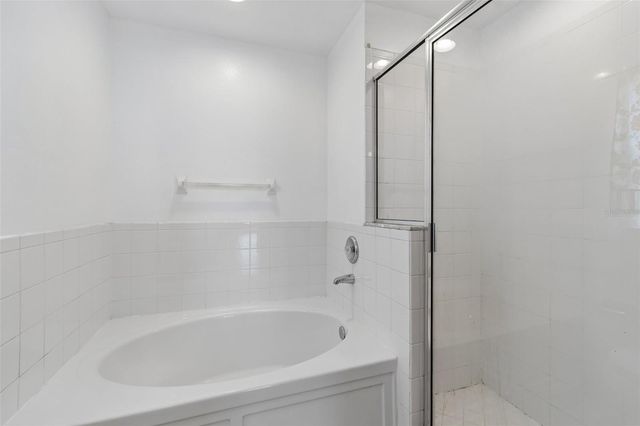 7643 WEEHAWKEN DRIVE, Zephyrhills, FL 33540