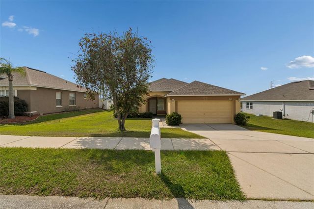 7643 WEEHAWKEN DRIVE, Zephyrhills, FL 33540