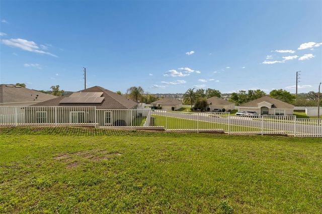 7643 WEEHAWKEN DRIVE, Zephyrhills, FL 33540
