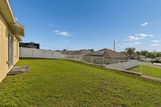 7643 WEEHAWKEN DRIVE, Zephyrhills, FL 33540