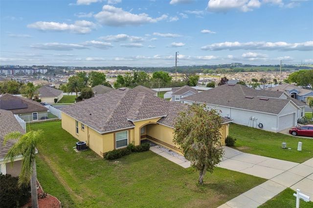 7643 WEEHAWKEN DRIVE, Zephyrhills, FL 33540