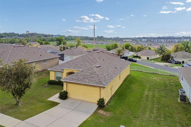 7643 WEEHAWKEN DRIVE, Zephyrhills, FL 33540