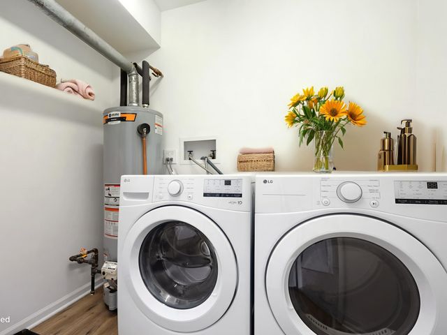 847 E Coach Road 1, Palatine, IL 60074