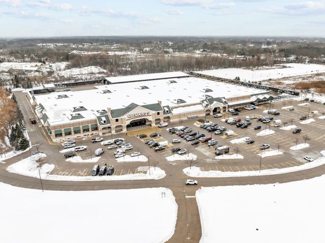 847 E Coach Road 1, Palatine, IL 60074