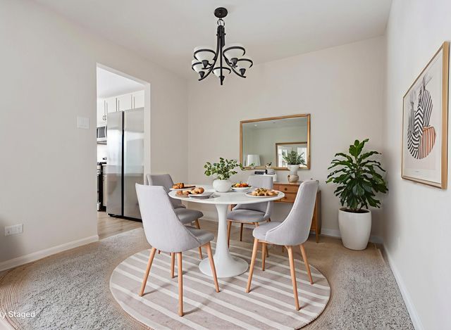 847 E Coach Road 1, Palatine, IL 60074