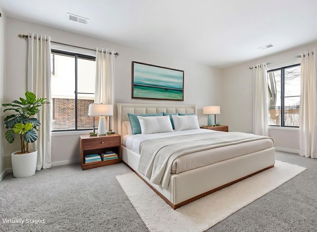 847 E Coach Road 1, Palatine, IL 60074