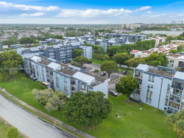 210 Fontainebleau Boulevard 410, Miami, FL 33172