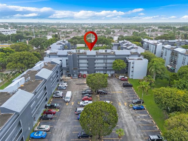 210 Fontainebleau Boulevard 410, Miami, FL 33172