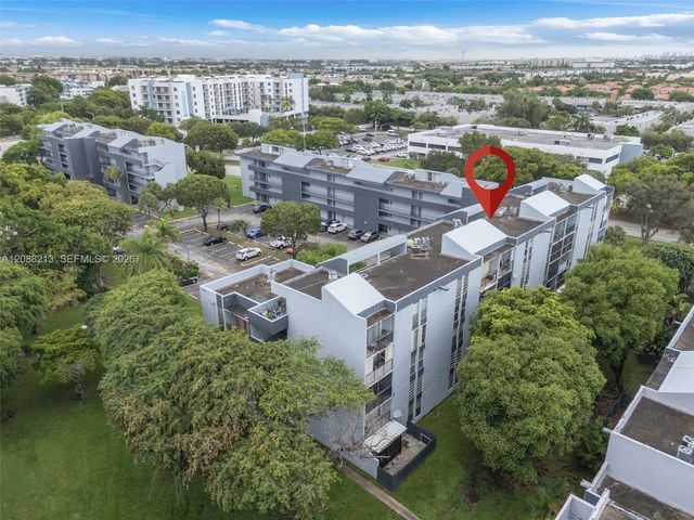 210 Fontainebleau Boulevard 410, Miami, FL 33172