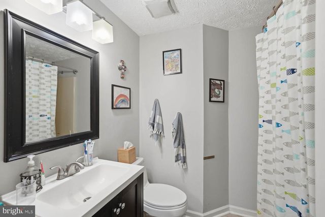 12844 VALLEYHILL ST, Woodbridge, VA 22192