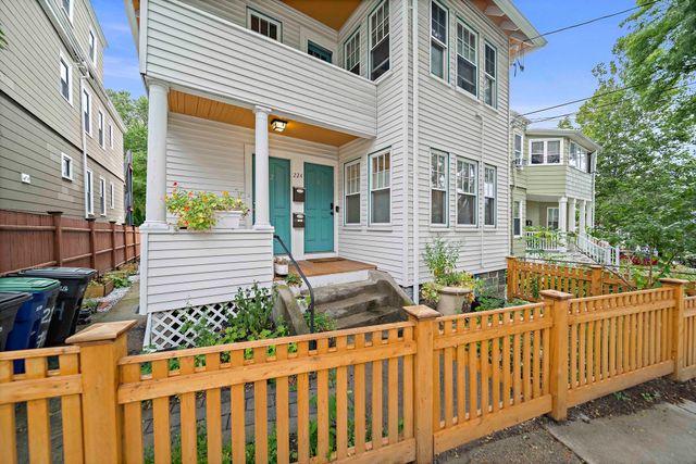 224 Summer St 1, Somerville, MA 02143