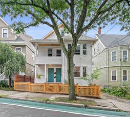 224 Summer St 1, Somerville, MA 02143