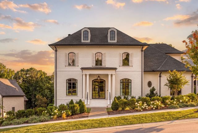 8073 Heirloom Blvd, College Grove, TN 37046