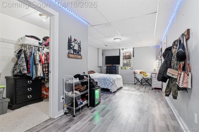 503 W Hamburg Street, Pinckney Village, MI 48169