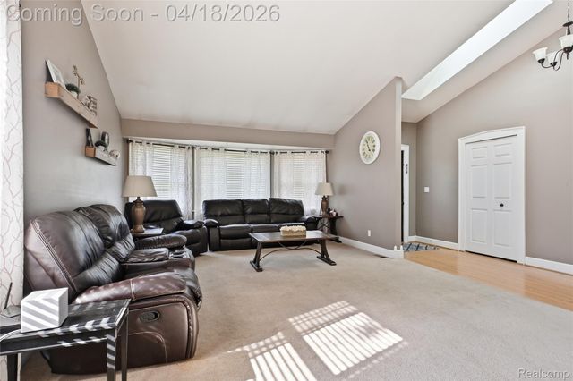 503 W Hamburg Street, Pinckney Village, MI 48169