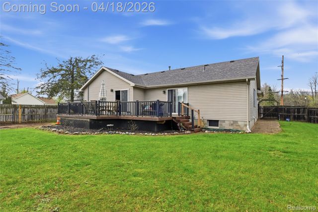 503 W Hamburg Street, Pinckney Village, MI 48169