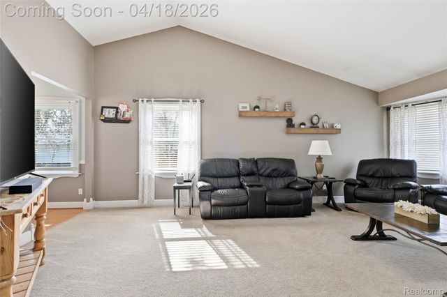 503 W Hamburg Street, Pinckney Village, MI 48169