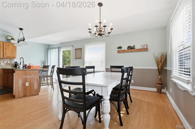 503 W Hamburg Street, Pinckney Village, MI 48169