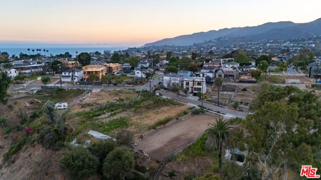 612 Erskine Drive, Pacific Palisades (los Angeles), CA 90272