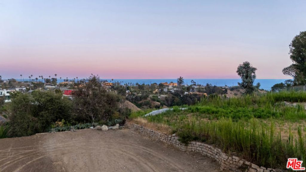612 Erskine Drive, Pacific Palisades (los Angeles), CA 90272
