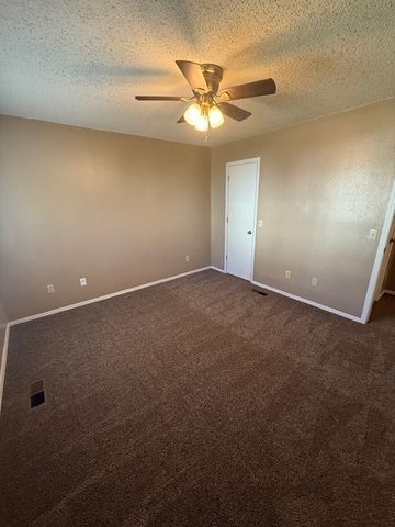 782 N Storer Avenue, Fayetteville, AR 72701