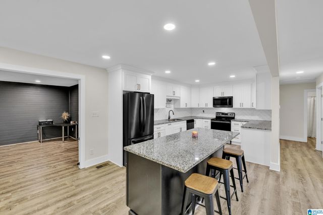 690 ALLIANCE ROAD, Bessemer, AL 35023