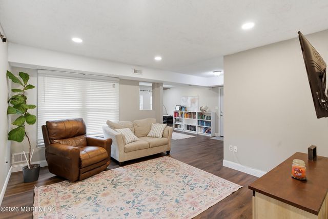 22 Bunker Hill Drive, Howell, NJ 07731