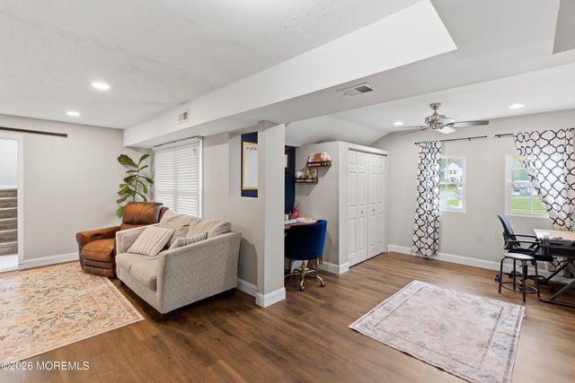 22 Bunker Hill Drive, Howell, NJ 07731