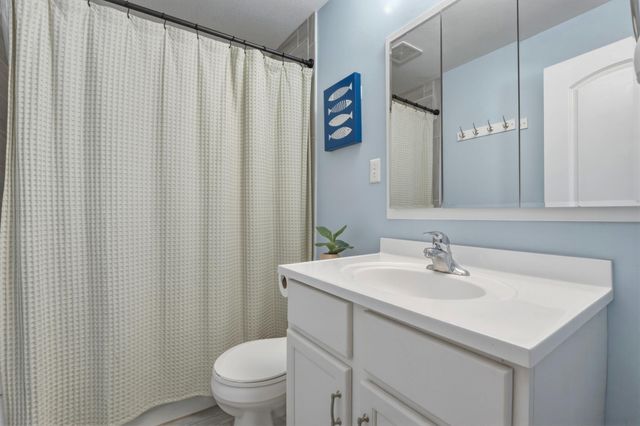 1053 3rd Avenue SE, Rochester, MN 55904