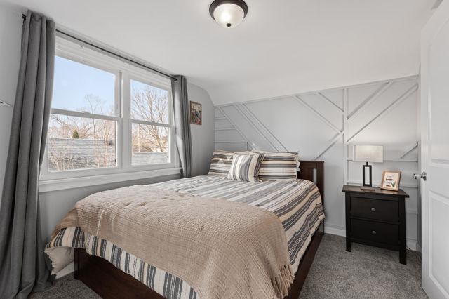 1053 3rd Avenue SE, Rochester, MN 55904