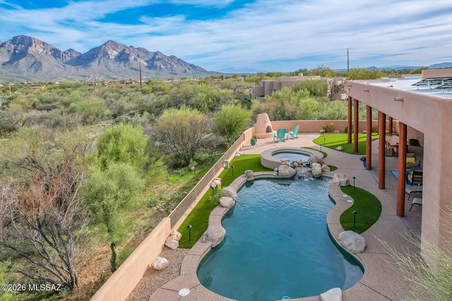 439 W Coyote Moon Place, Oro Valley, AZ 85755
