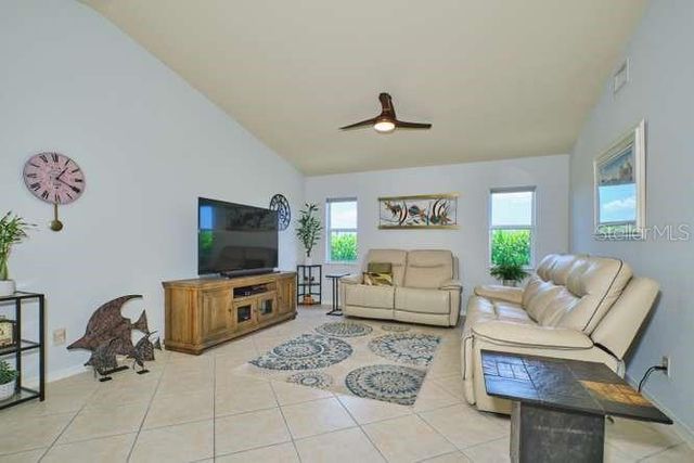 844 NE 6TH AVENUE, Cape Coral, FL 33909