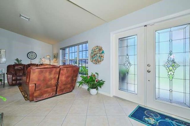 844 NE 6TH AVENUE, Cape Coral, FL 33909