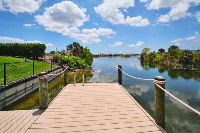 844 NE 6TH AVENUE, Cape Coral, FL 33909