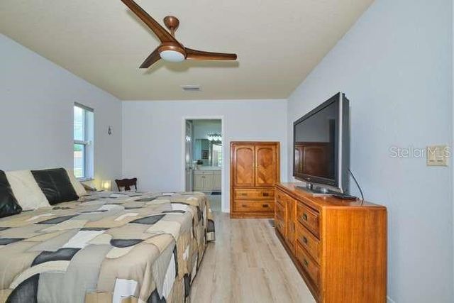 844 NE 6TH AVENUE, Cape Coral, FL 33909