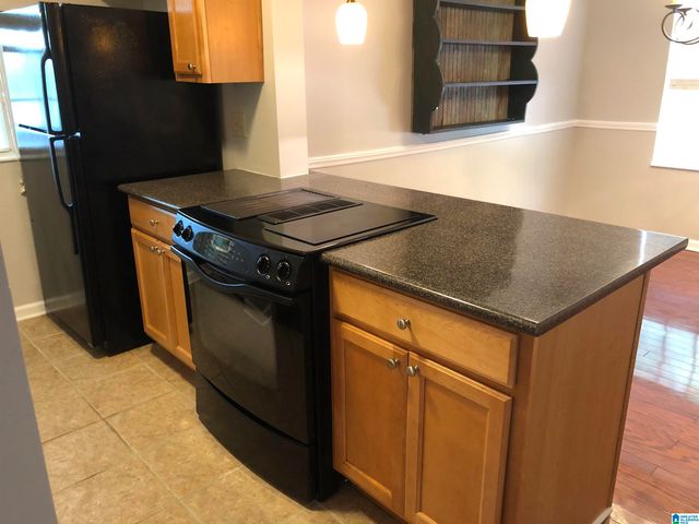 1606 Morning Sun Cir, Birmingham, AL 35242