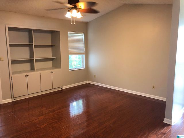 1606 Morning Sun Cir, Birmingham, AL 35242