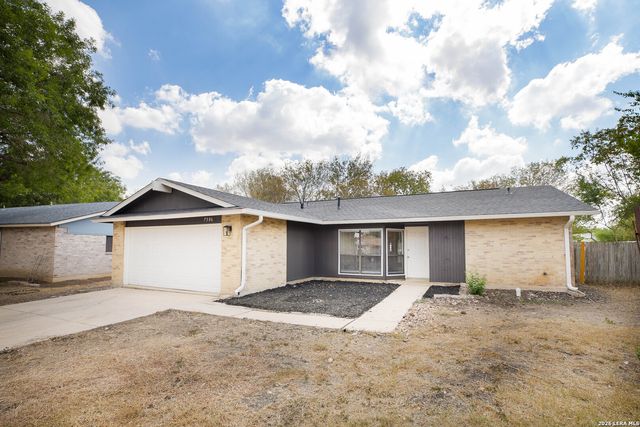 7506 LINCOLN VILLAGE DR, San Antonio, TX 78244