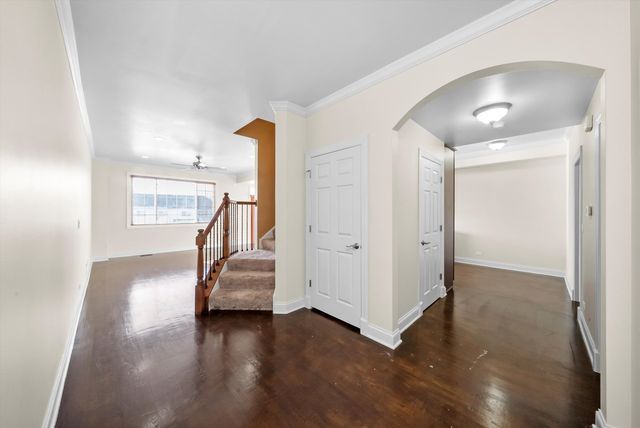 1265 Tamarack Drive, Bartlett, IL 60103