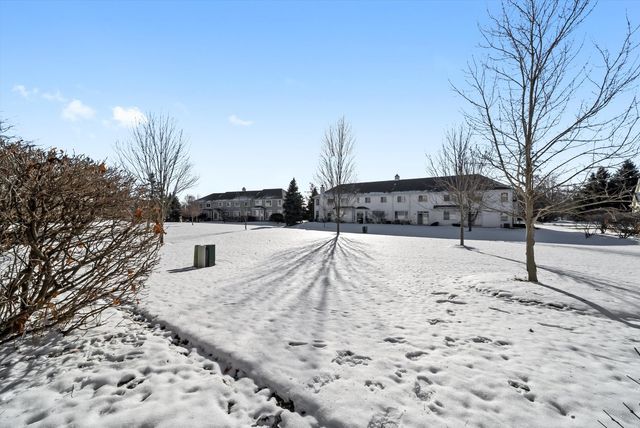 1265 Tamarack Drive, Bartlett, IL 60103